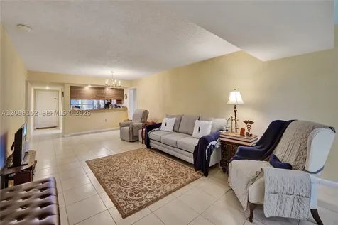 1713 Whitehall Drive Davie FL 33324