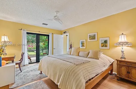 154 Chapel Lane Tequesta FL 33469