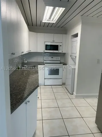 10000 NW 80th Court Hialeah Gardens FL 33016