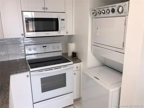 10000 NW 80th Court Hialeah Gardens FL 33016