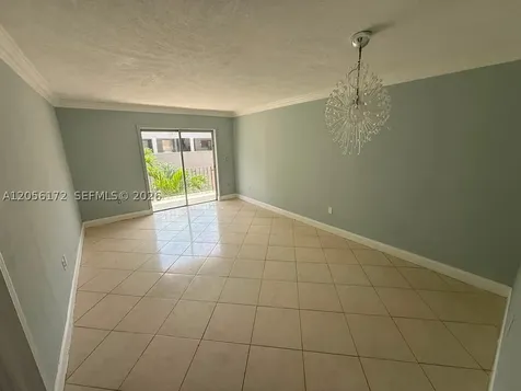 1055 W 77th Street Hialeah FL 33014