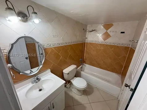 1055 W 77th Street Hialeah FL 33014