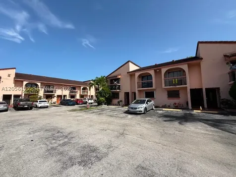 2560 W 53rd Street Hialeah FL 33016