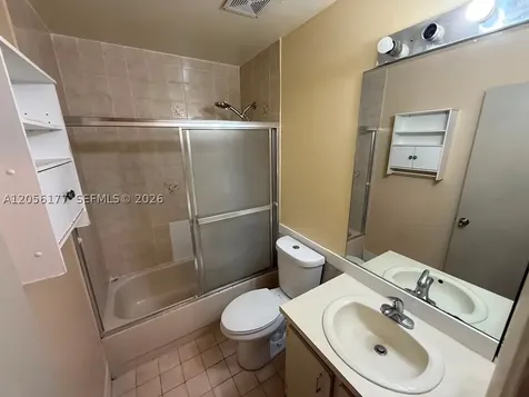 2560 W 53rd Street Hialeah FL 33016