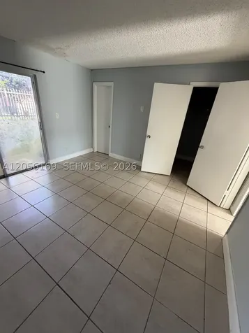 95 NE 41st Street Oakland Park FL 33334
