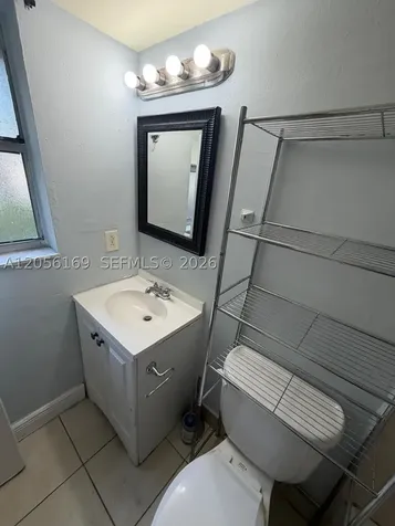 95 NE 41st Street Oakland Park FL 33334