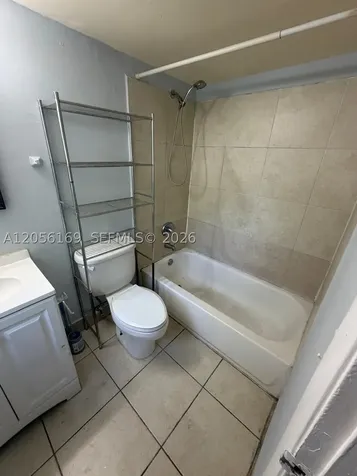 95 NE 41st Street Oakland Park FL 33334