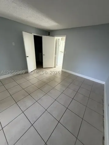 95 NE 41st Street Oakland Park FL 33334