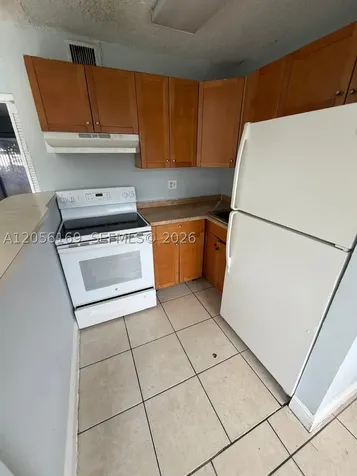 95 NE 41st Street Oakland Park FL 33334