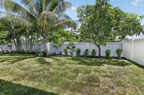 13791 NW 23rd Street Pembroke Pines FL 33028
