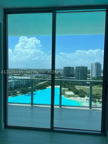 2411 Laguna Circle Miami FL 33181