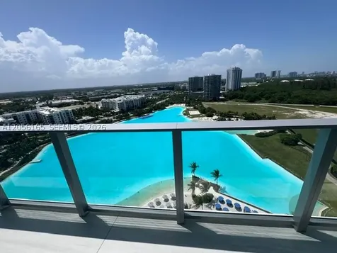 2411 Laguna Circle Miami FL 33181