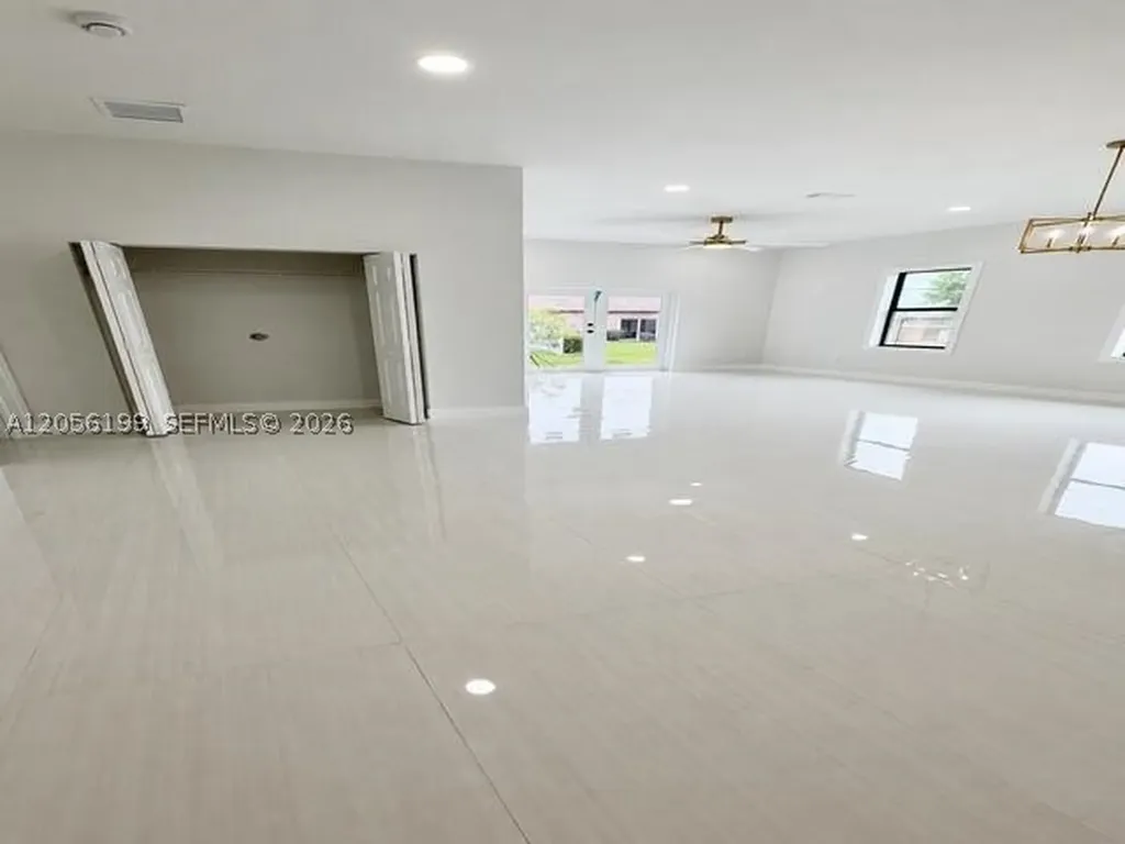 130 NW 28th Terrace Fort Lauderdale FL 33311