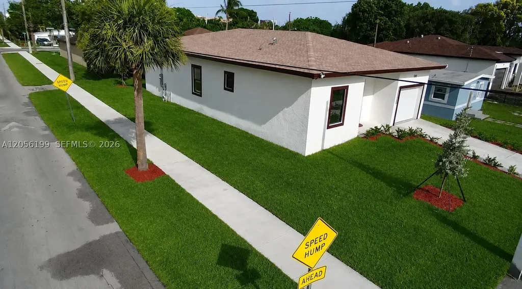 130 NW 28th Terrace Fort Lauderdale FL 33311