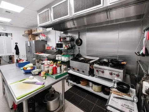 290 S State Road 7 Hollywood FL 33023