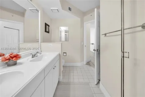 17145 N Bay Road Sunny Isles Beach FL 33160