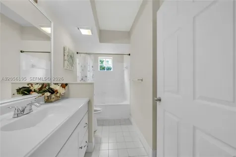 17145 N Bay Road Sunny Isles Beach FL 33160