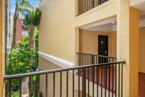 17145 N Bay Road Sunny Isles Beach FL 33160