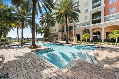 17145 N Bay Road Sunny Isles Beach FL 33160