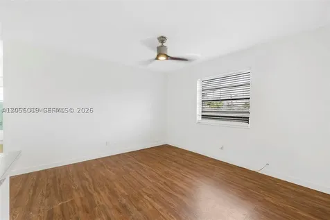 1235 W 66th Street Hialeah FL 33012