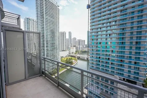 690 SW 1st Court Miami FL 33130