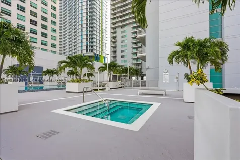 690 SW 1st Court Miami FL 33130