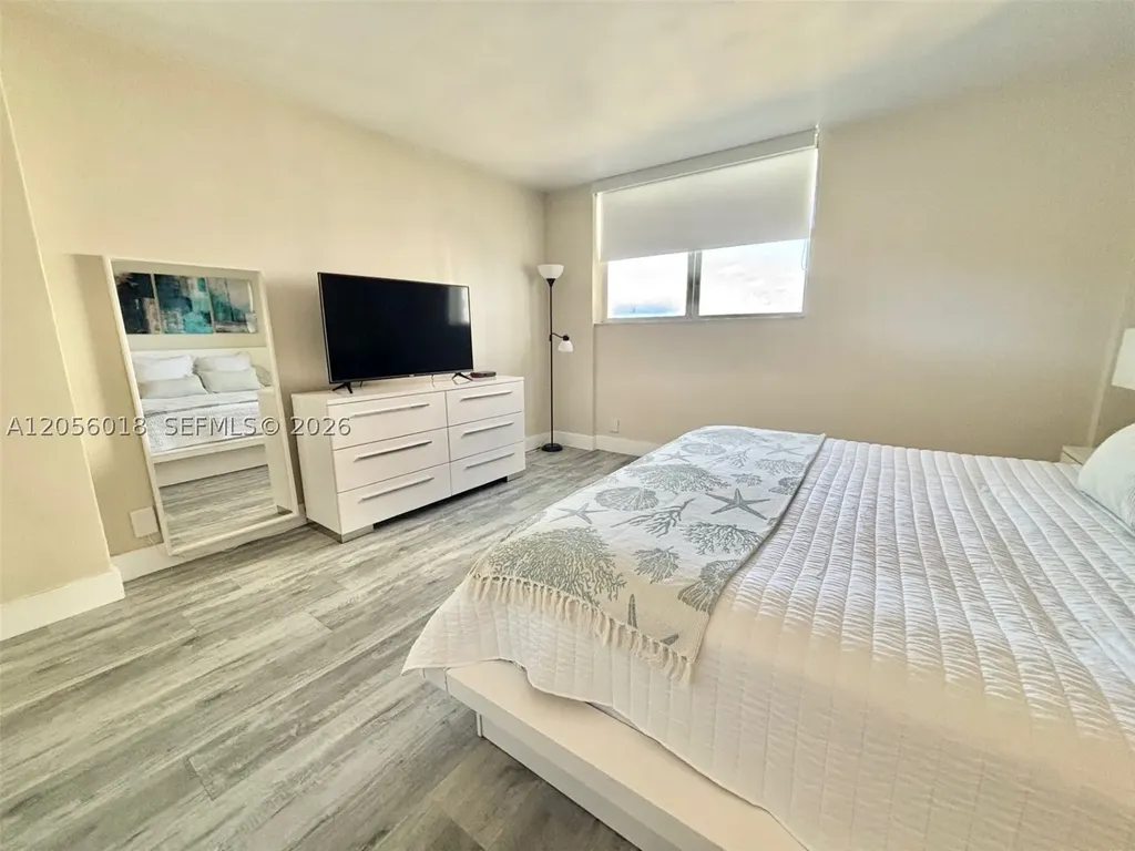 3901 S Ocean Drive Hollywood FL 33019