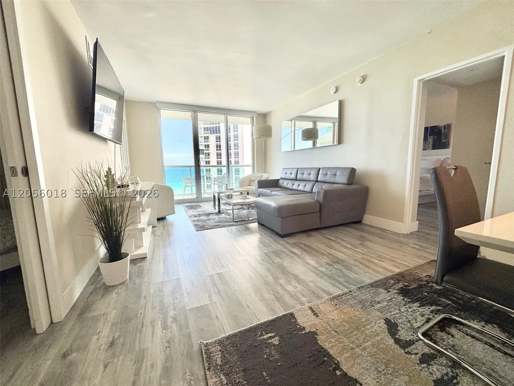 3901 S Ocean Drive Hollywood FL 33019