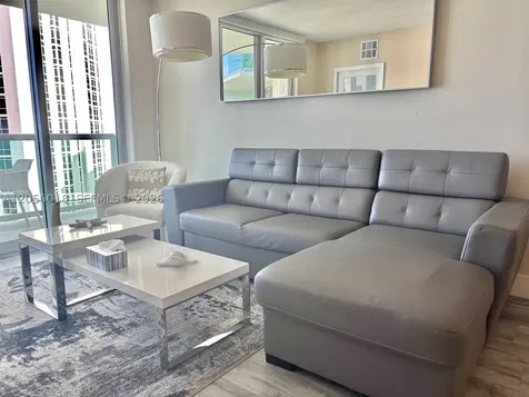 3901 S Ocean Drive Hollywood FL 33019