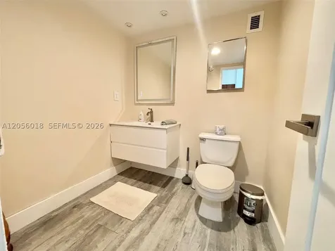 3901 S Ocean Drive Hollywood FL 33019