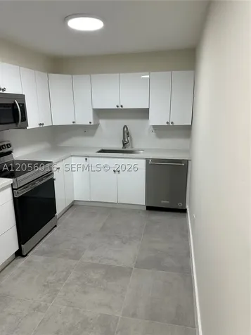 10090 NW 80th Court Hialeah Gardens FL 33016