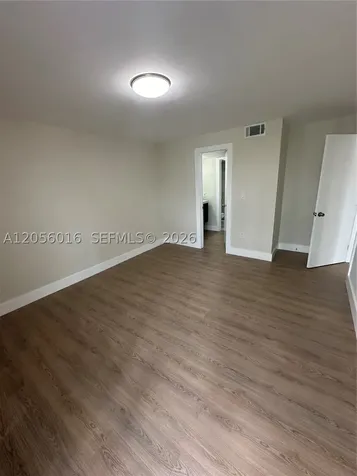 10090 NW 80th Court Hialeah Gardens FL 33016