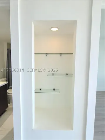 3625 N Country Club Drive Aventura FL 33180