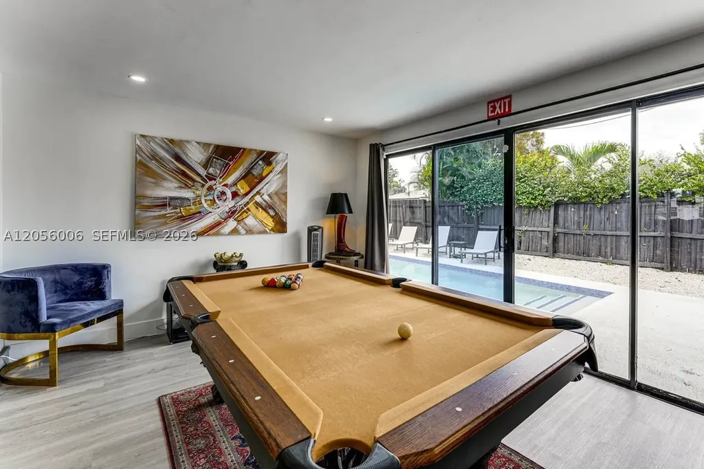600 N 66th Terrace Hollywood FL 33024