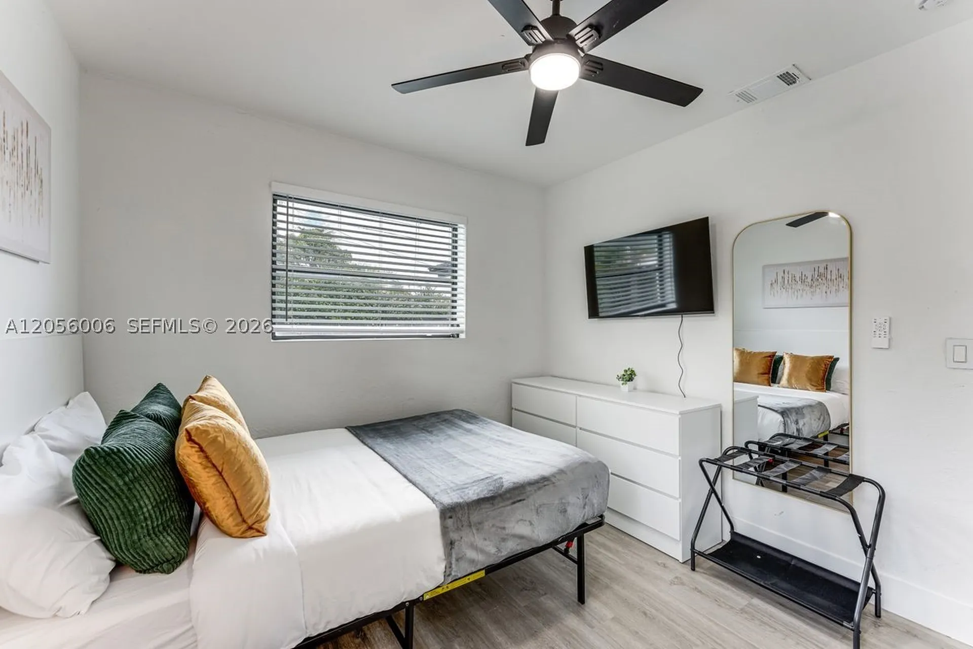 600 N 66th Terrace Hollywood FL 33024