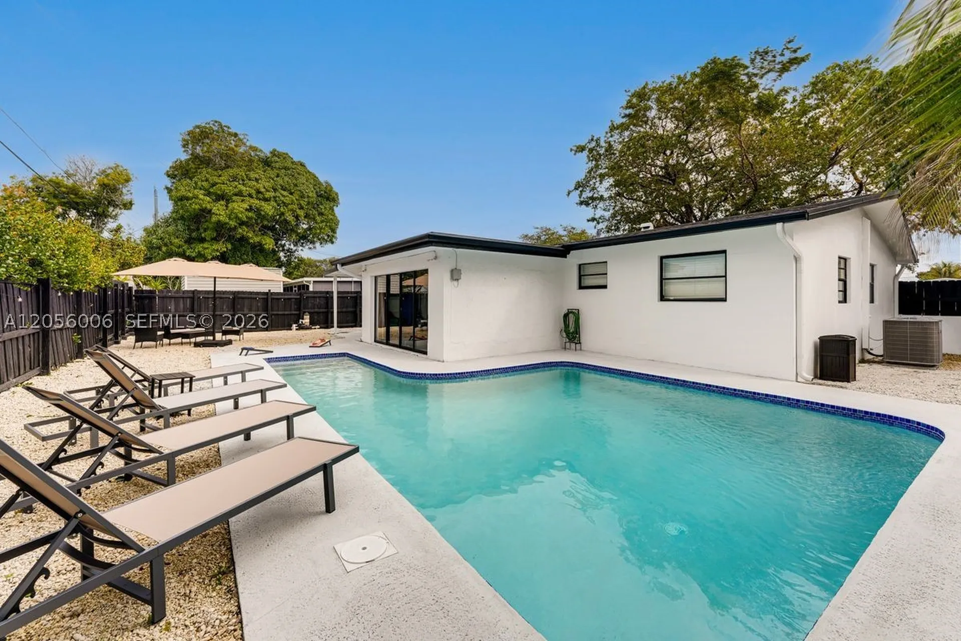 600 N 66th Terrace Hollywood FL 33024