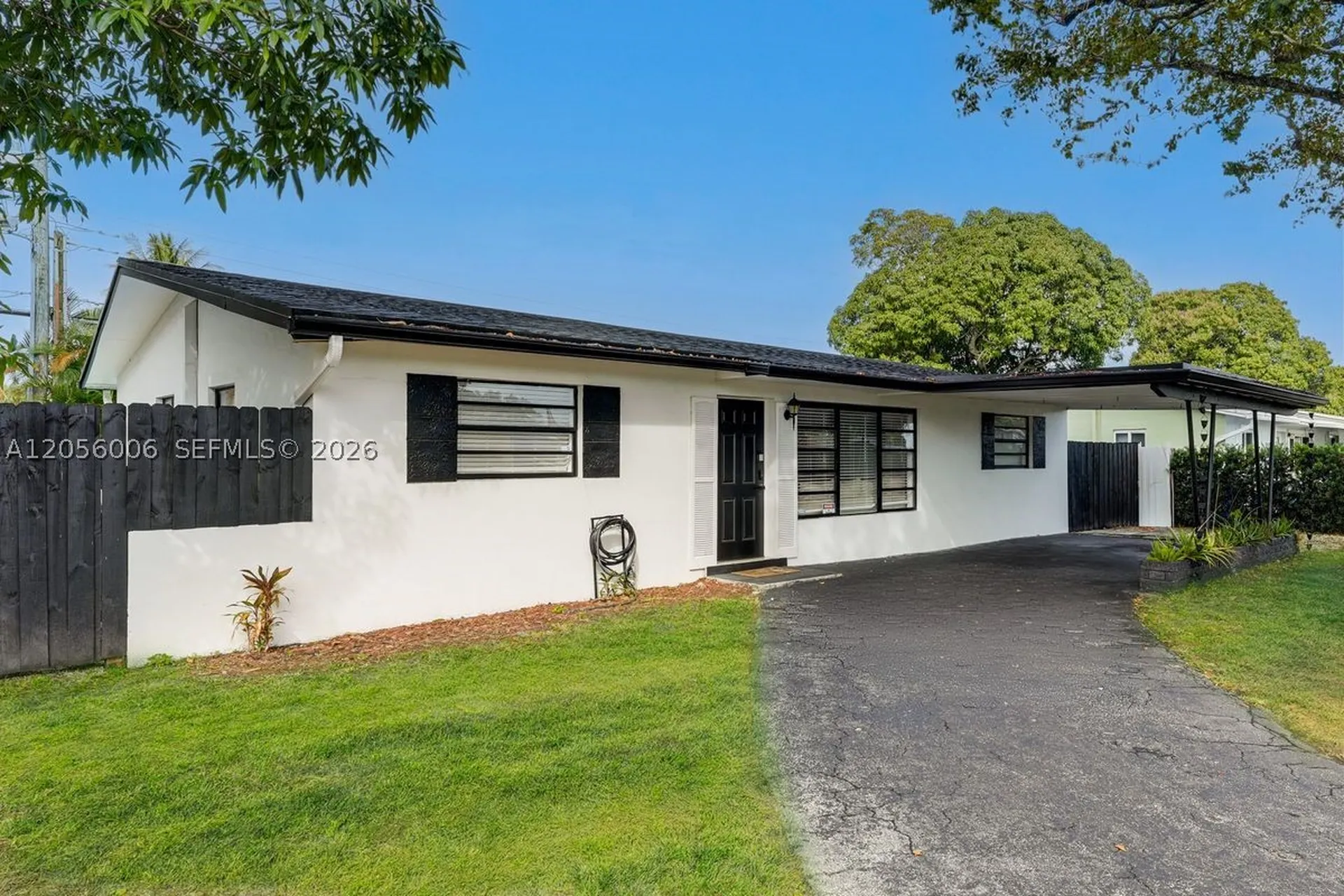 600 N 66th Terrace Hollywood FL 33024