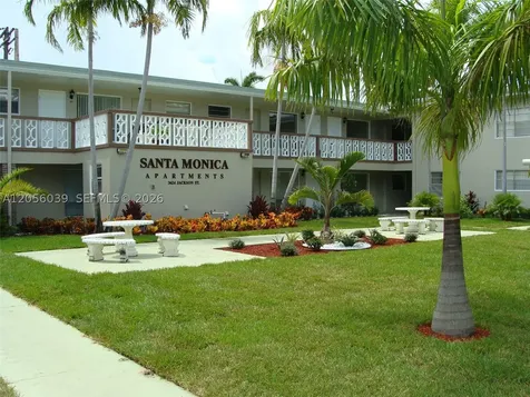 3624 NE Jackson Street Hollywood FL 33021