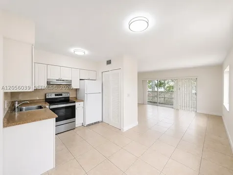 3624 NE Jackson Street Hollywood FL 33021