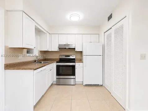 3624 NE Jackson Street Hollywood FL 33021