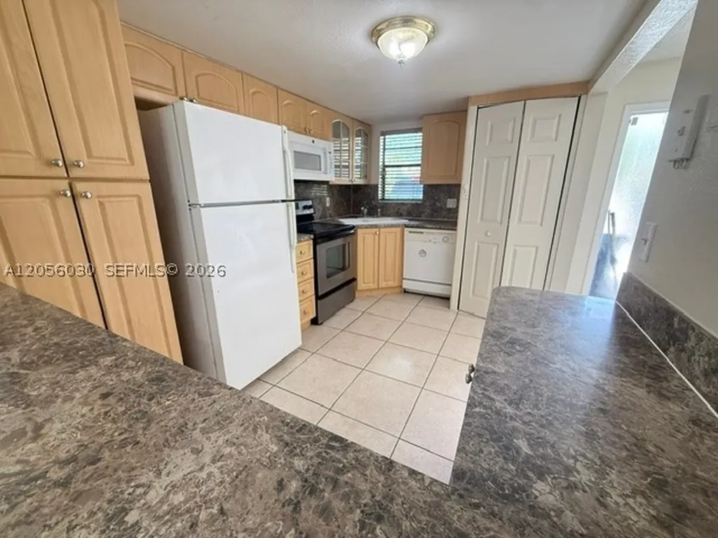 3750 NW 115th Way Coral Springs FL 33065