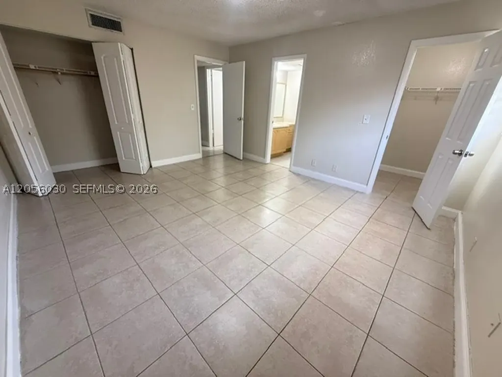 3750 NW 115th Way Coral Springs FL 33065