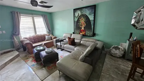 7252 Woodmont Avenue Tamarac FL 33321