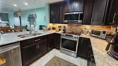7252 Woodmont Avenue Tamarac FL 33321