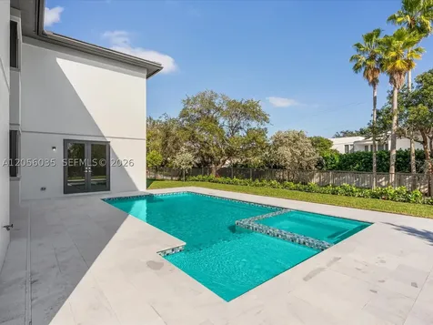 19701 NE 16 Place Miami FL 33179