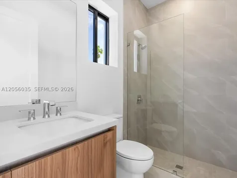 19701 NE 16 Place Miami FL 33179