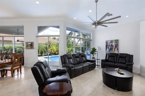 1359 Ginger Circle Weston FL 33326