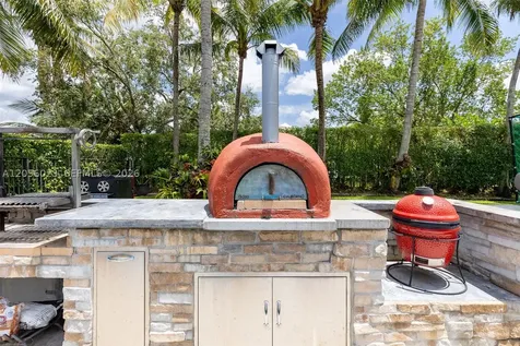 1359 Ginger Circle Weston FL 33326