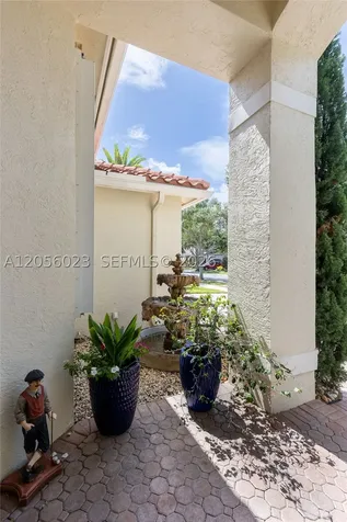 1359 Ginger Circle Weston FL 33326
