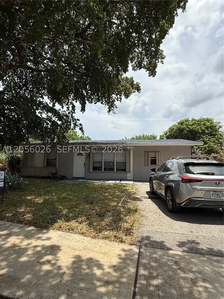 1640 NE 33rd Street Pompano Beach FL 33064
